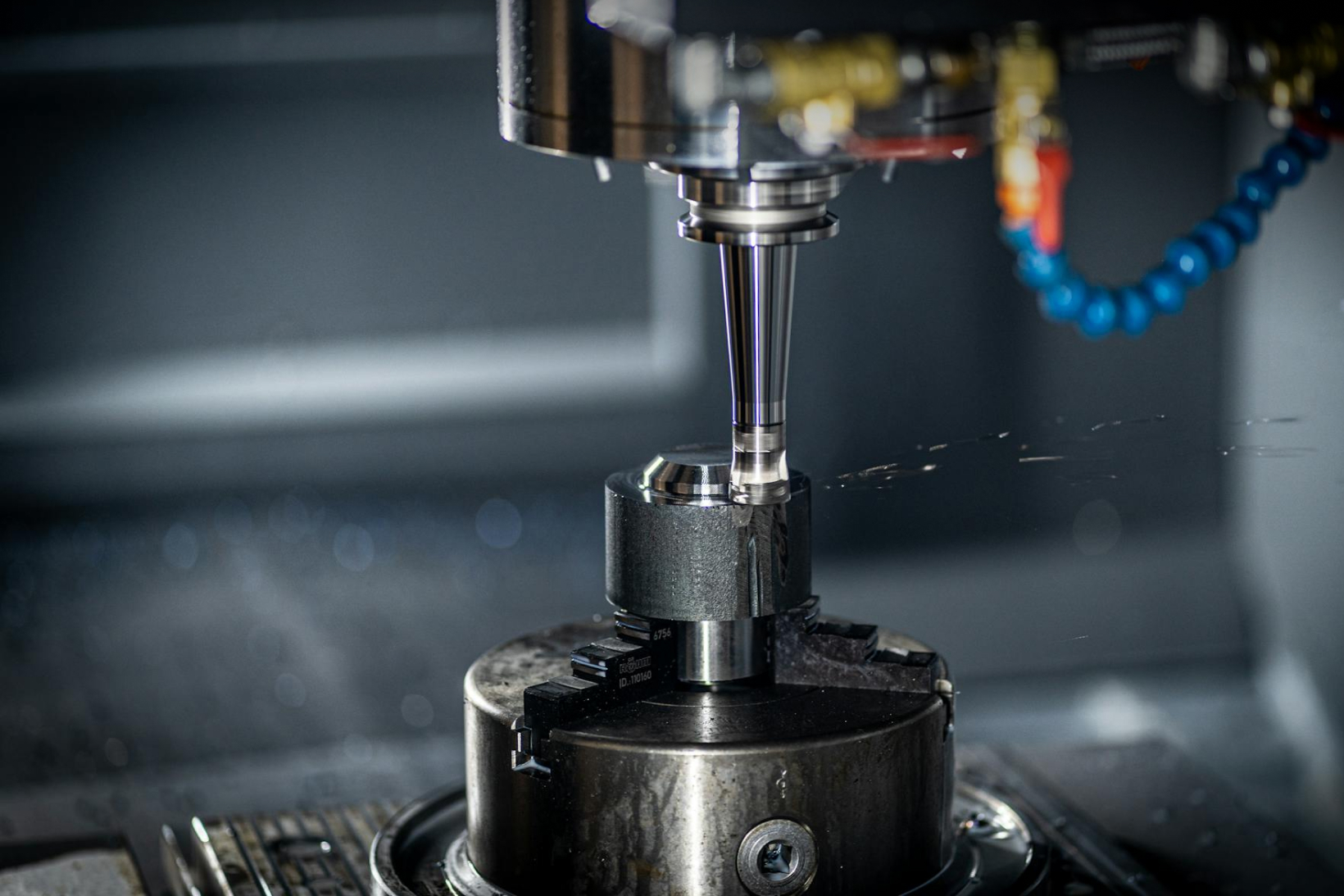 CNC Fräse während des betriebes.