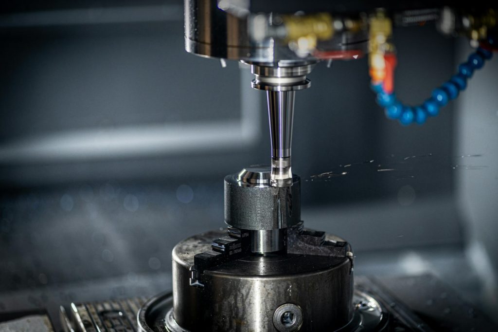 CNC Fräse im Maschinenbauunternehmen.